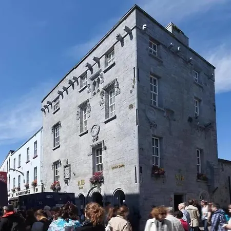 Sea View Luxury Centre - Location Galway