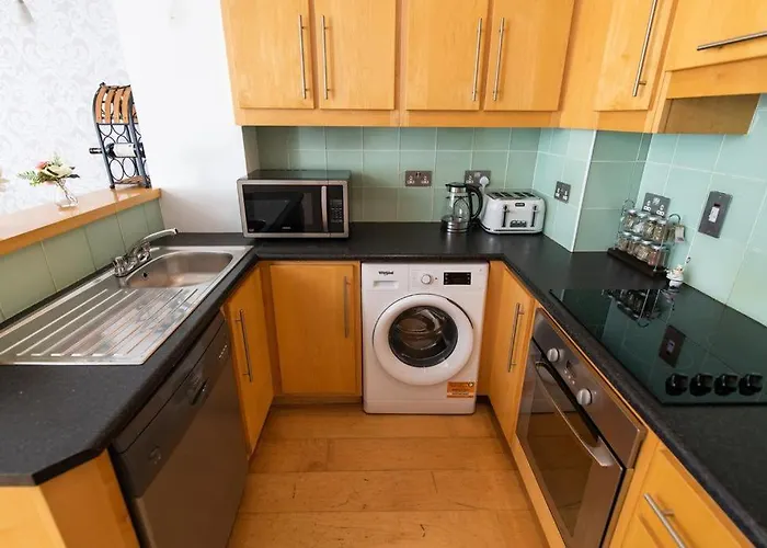 Sea View Luxury Centre - Location *